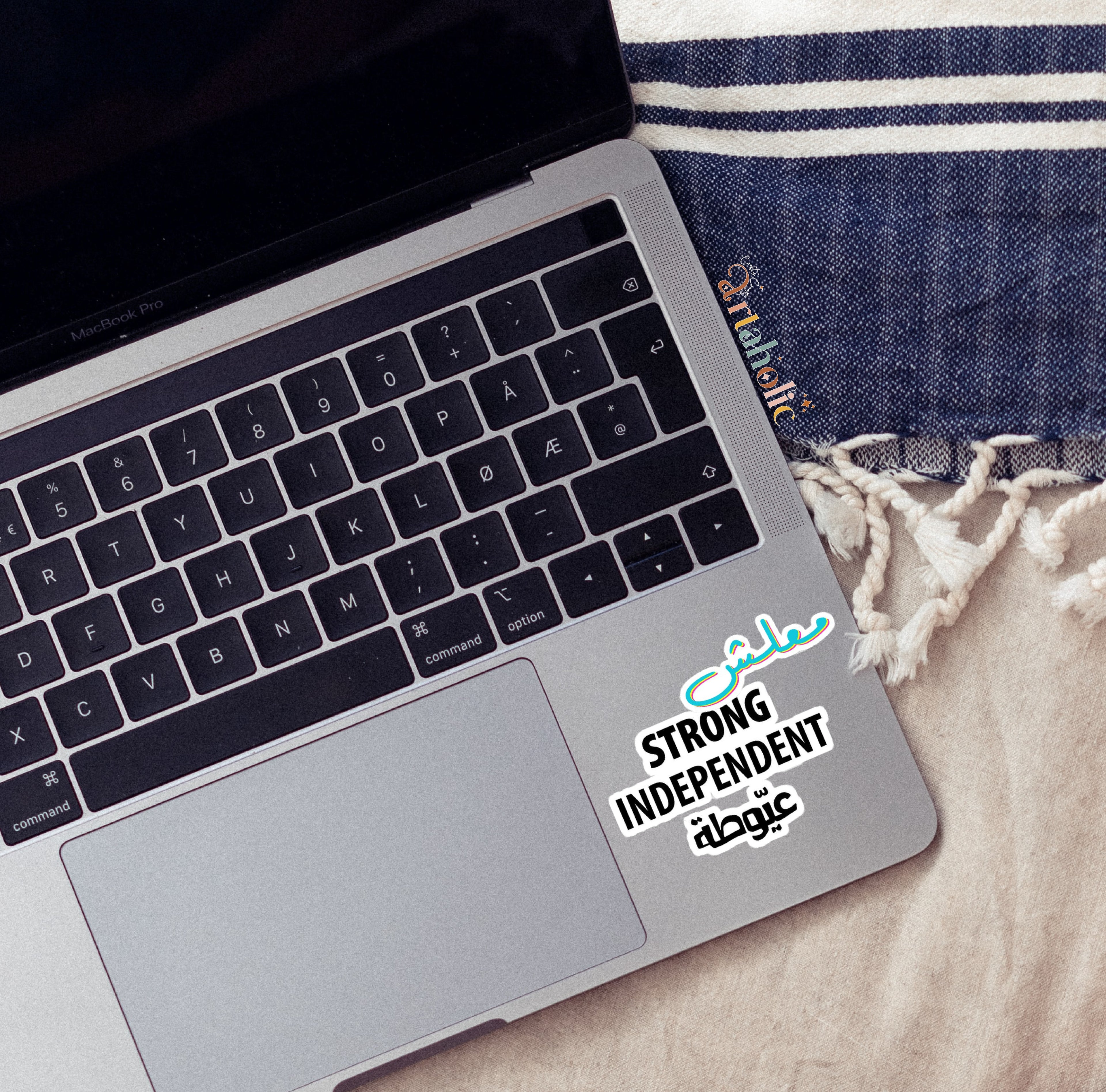 Stick’n’Vibe™ 2-Pcs of Arabic Quote Stickers – Motivational & Aesthetic Designs (01) | Artaholic